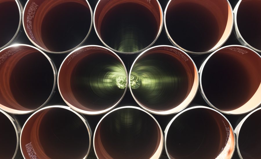 Gestapelte Leitungsrohre